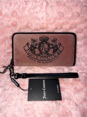 Juicy Couture UK Long Wallet Tan / Brown **Born In Glamorous USA** design NWT!